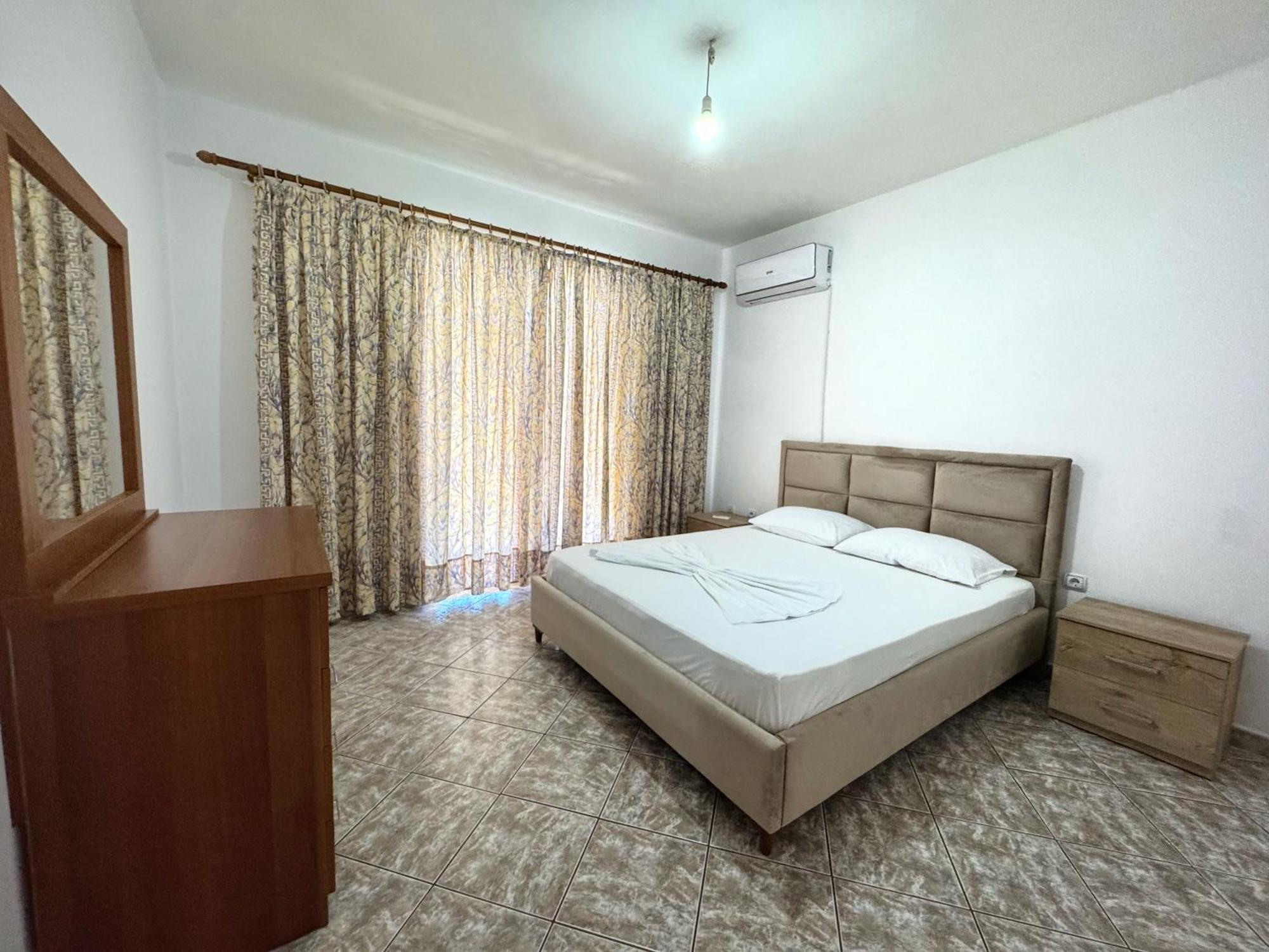Alex Apartments Sarande Exterior photo
