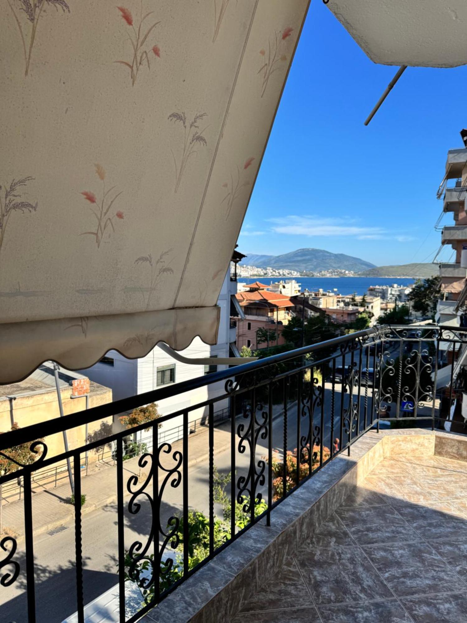 Alex Apartments Sarande Exterior photo