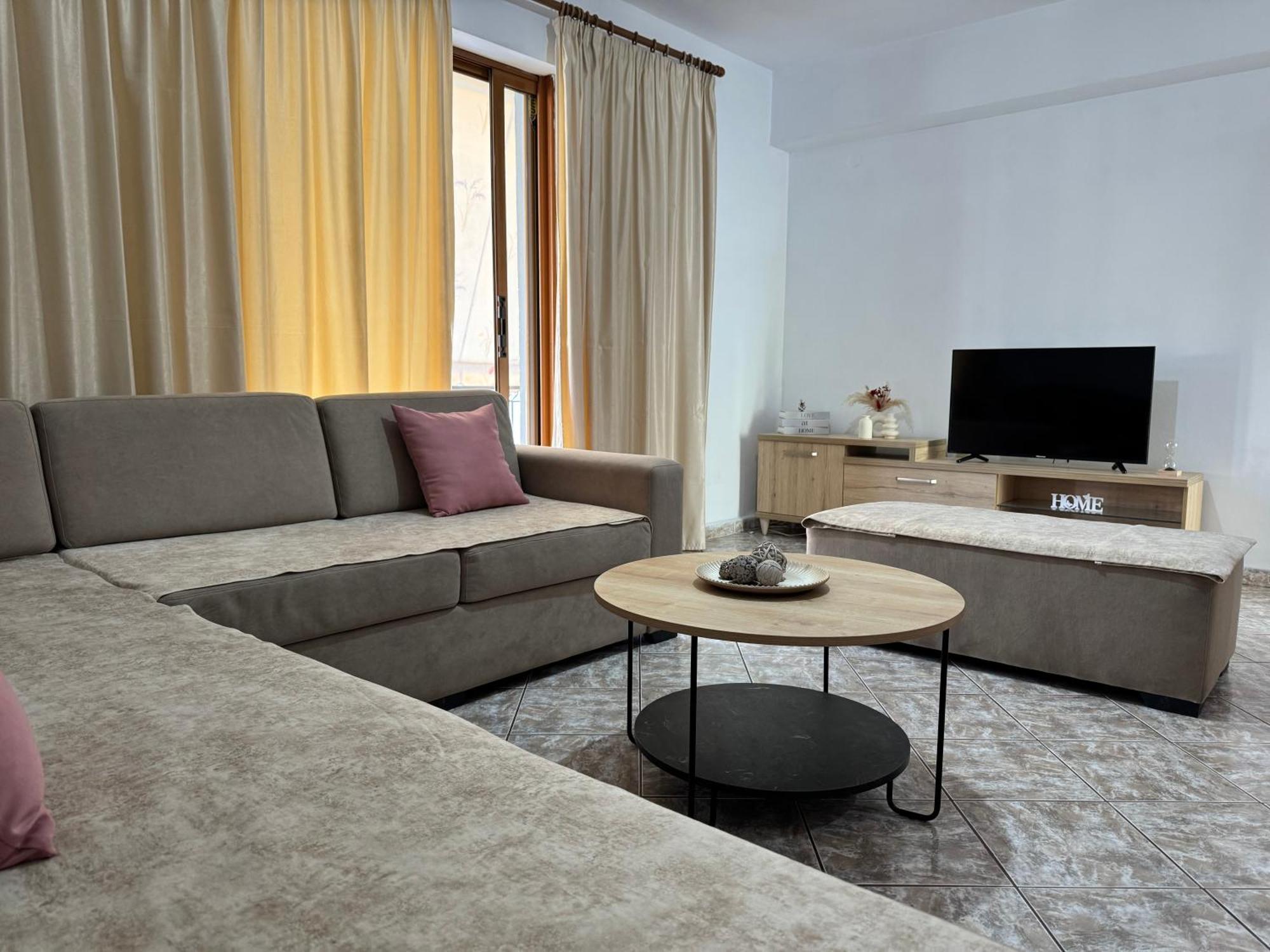Alex Apartments Sarande Exterior photo
